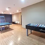 1 Bedroom Blue Chic Dubai Marina, Steps To Beach!