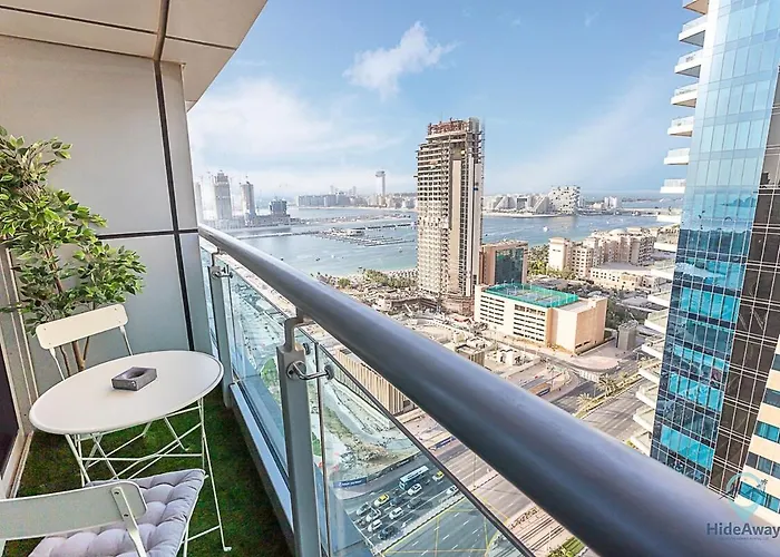 1 Bedroom Blue Chic Dubai Marina, Steps To Beach!
