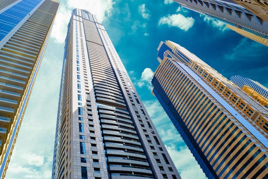 1 Bedroom Blue Chic Marina, Steps To Beach! Dubai