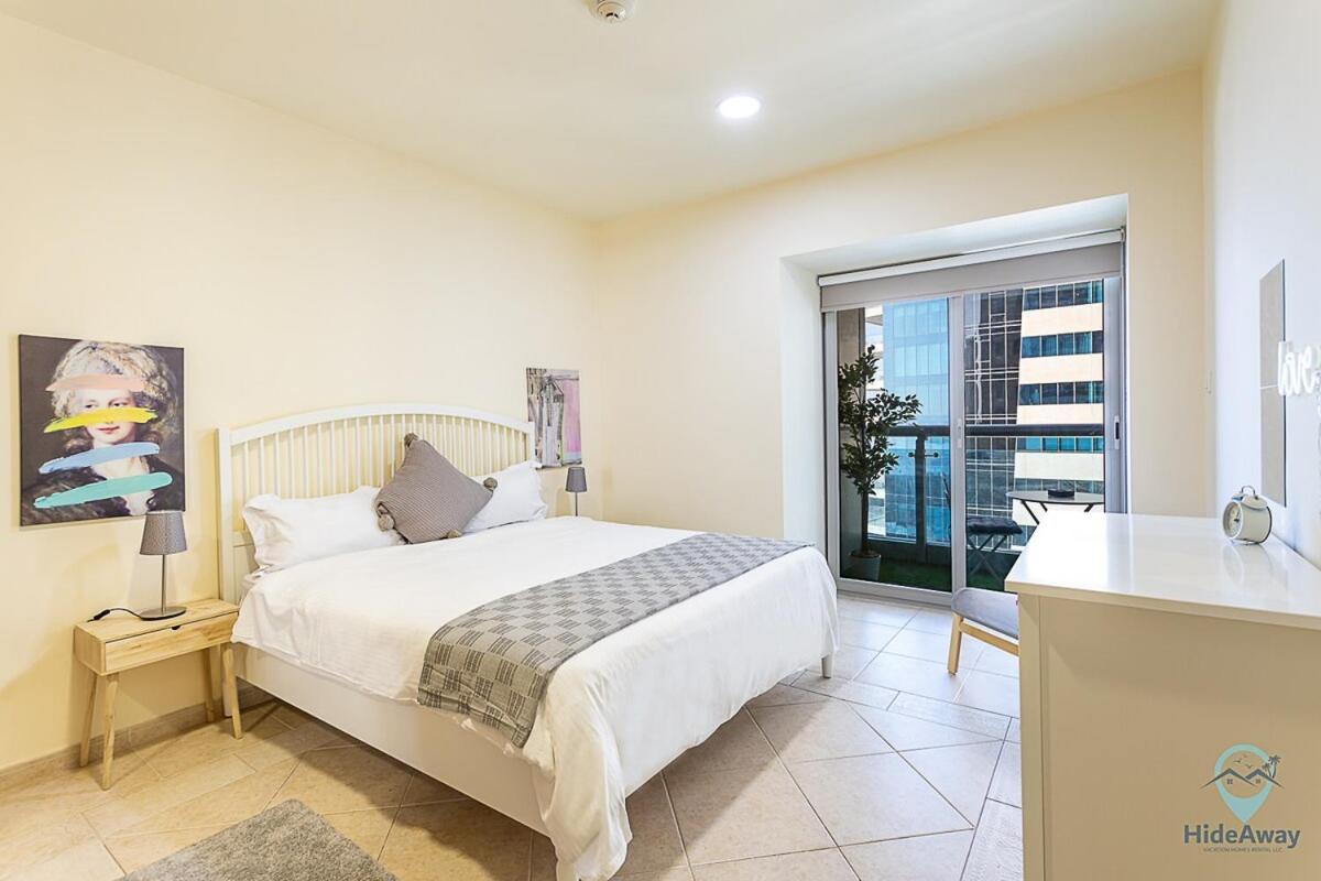 1 Bedroom Blue Chic Marina, Steps To Beach! Dubai